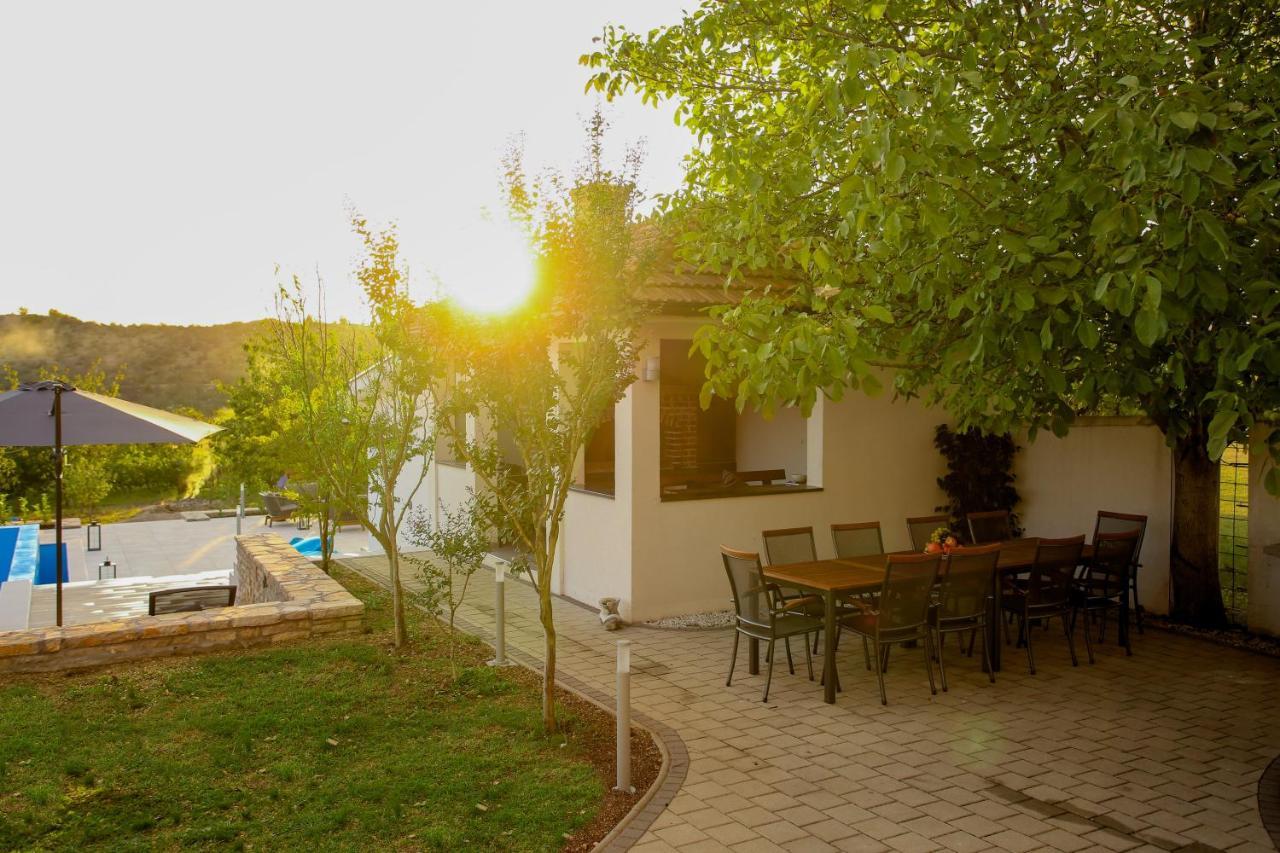 Villa Infinity موستار المظهر الخارجي الصورة